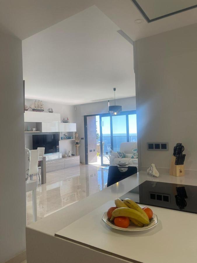 Sunset Waves Benidorm Julieta Vistas Al Mar Premium 200 Mt2 Con Jacuzzi En Terraza Apartment Bagian luar foto